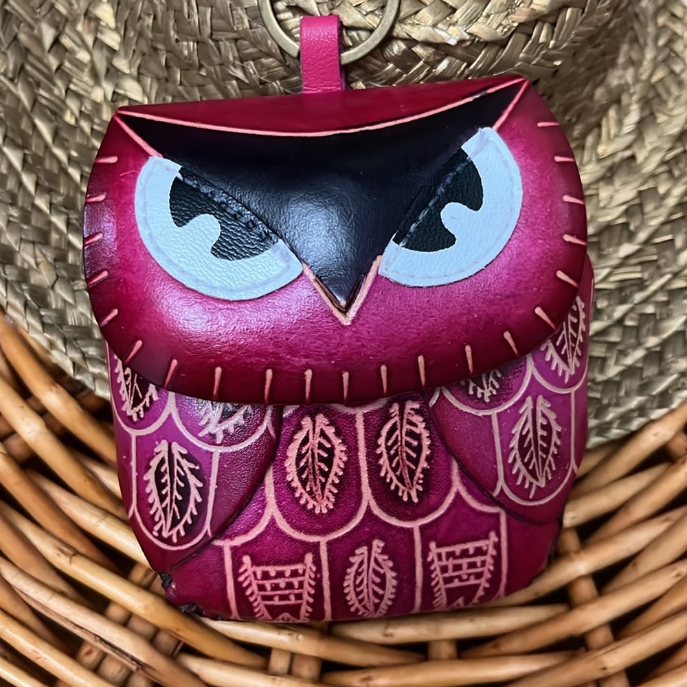 Pink‎ Owl Leather Wristlet